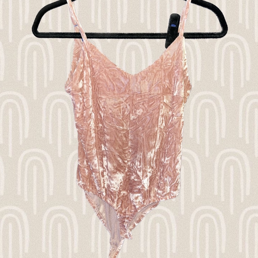 RT pale pink velvet body suit